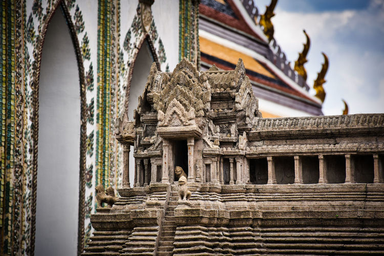 Angkor wat miniature next to the temple of the emerald buddha