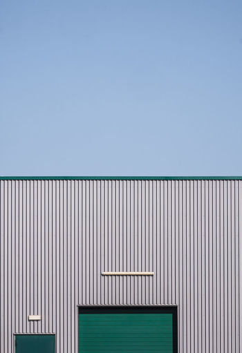 Portraitmodeminimal Minimalist Architectural Detail Architectural Feature Architecture Architecturelovers Berlinmalism Building Exterior Built Structure Clear Sky Copy Space Corrugated Corrugated Iron Fujix_berlin Fujixe3 Minimalism Minimalist Photography Minimalistic No People Outdoors Ralfpollack_fotografie Sky Wall - Building Feature The Architect - 2018 EyeEm Awards
