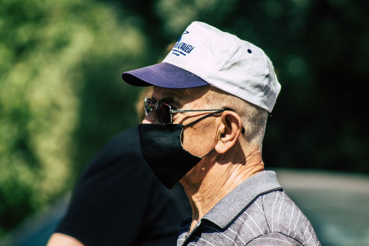 Portrait of man wearing sunglasses