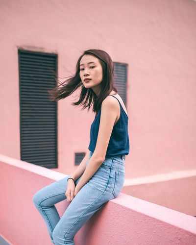 do you dream of me, when i dream of you? Portrait Portrait Of A Woman Portrait Of A Girl Portrait Photography Pastel Pink Young Women Women Of EyeEm Women Who Inspire You Singapore TakeoverContrast Wind Freedom Carefree The Week On EyeEm Millennial Pink The Portraitist - 2017 EyeEm Awards
