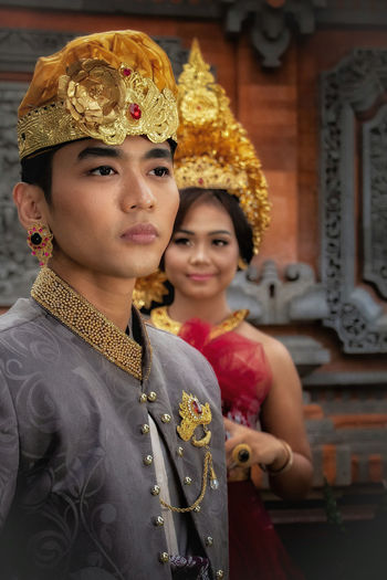 Couple in traditional balinese clothes