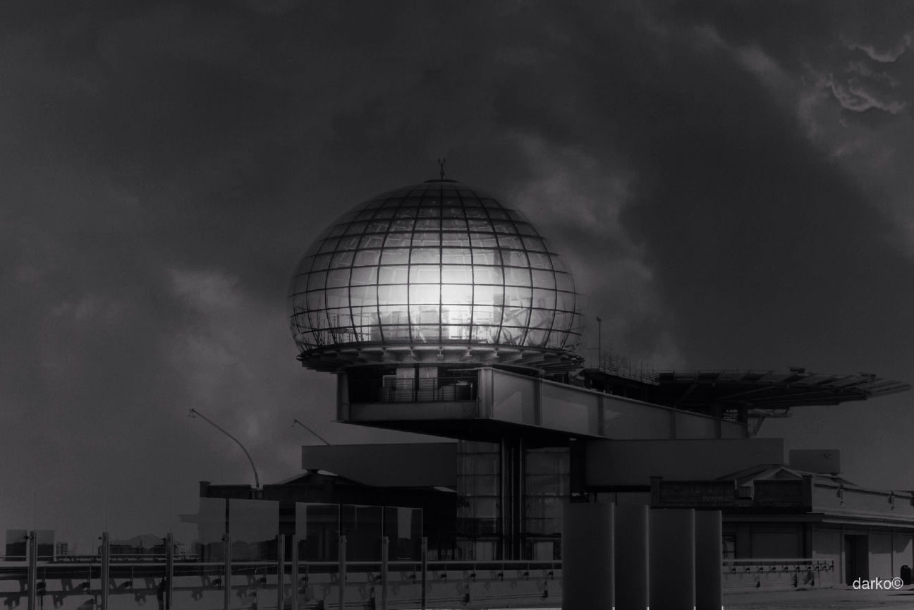 low angle view, architecture, built structure, sky, building exterior, lighting equipment, illuminated, dome, cloud - sky, street light, ceiling, electric light, cloudy, electric lamp, no people, electricity, outdoors, cloud, modern, high section