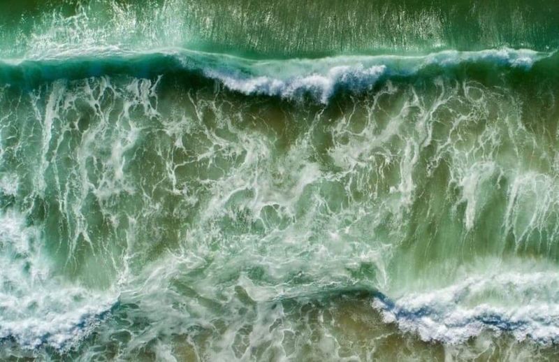 Close-up of wave in sea