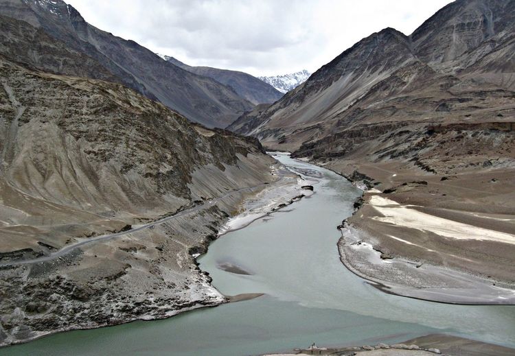 The zanskar river ... the first major tributary of the indus river