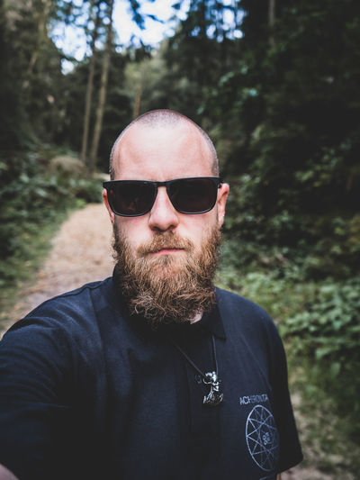 Portrait of man wearing sunglasses