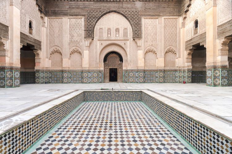 Details of the yard of ben youssef madrasa islamic college