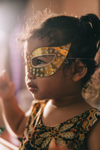 Portrait of girl wearing sunglasses