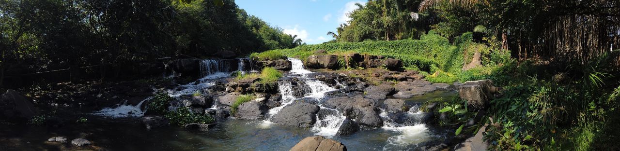 Scenic view of waterfall in wasserfall 