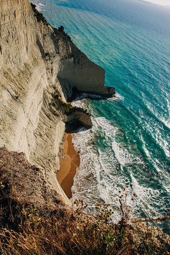Sharp cliffs at kap drastis. view towards the ocean.
