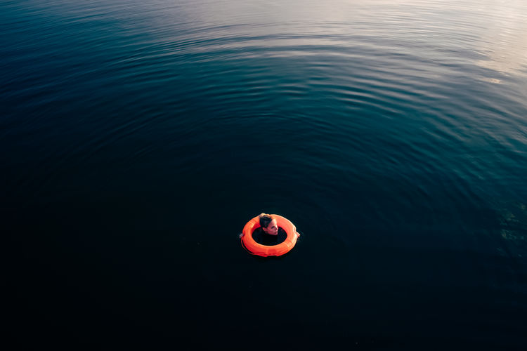 Hausboottour in Lindow / Brandenburg The Great Outdoors - 2018 EyeEm Awards The Photojournalist - 2018 EyeEm Awards The Portraitist - 2018 EyeEm Awards The Still Life Photographer - 2018 EyeEm Awards The Traveler - 2018 EyeEm Awards Traveling Animal Themes Beauty In Nature Boat Buoy Day Floating Floating On Water Hausboot High Angle View Inflatable Nature No People Orange Color Outdoor Outdoors Red Rippled Sea Tranquil Scene Tranquility Water Waterfront It's About The Journey