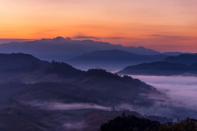 Beautiful morning fog in the valley of northern thailand, mae hong son, ban ja bo.