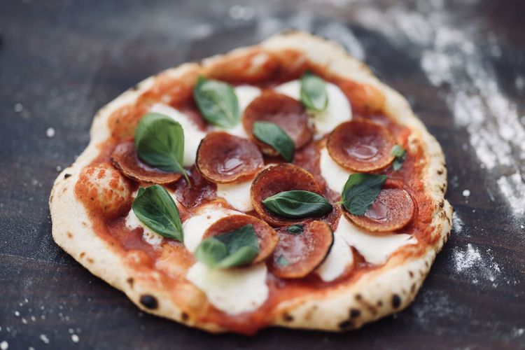 Backyard neopolitan style pizza at its finest.    