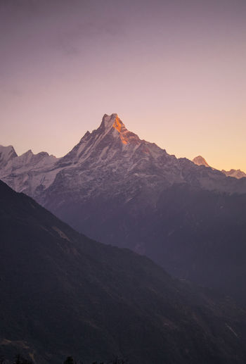 Machapucchare fishtail mountain in annapurna