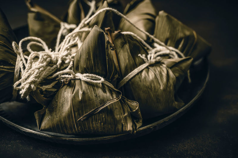 Zongzi is a delicacy that chinese people must eat during the dragon boat festival 