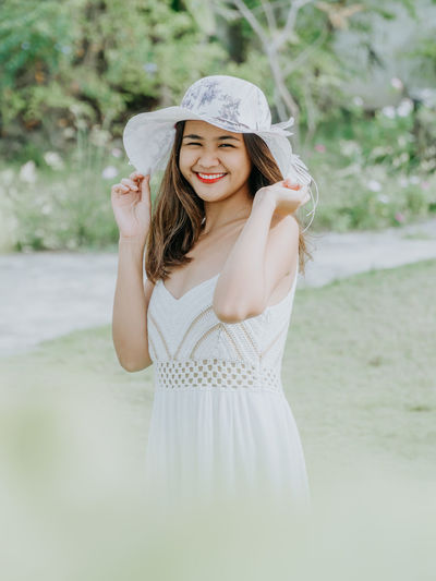 Portrait of a smiling young woman