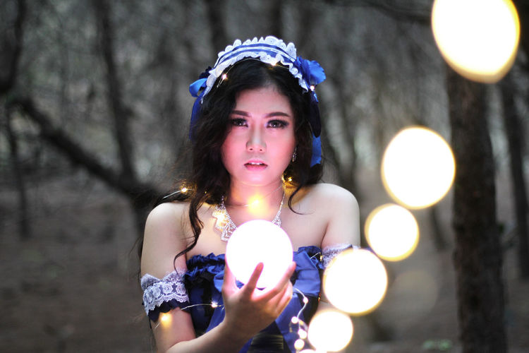 Portrait of a beautiful young woman