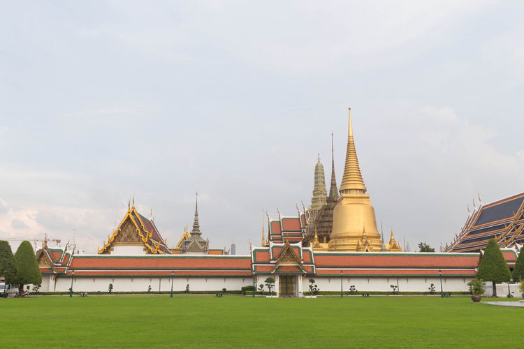 Wat phra kaew in bangkok attraction.