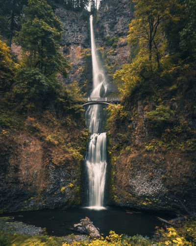Beautiful multnomah falls close to the columbia river gorge in orgeon.