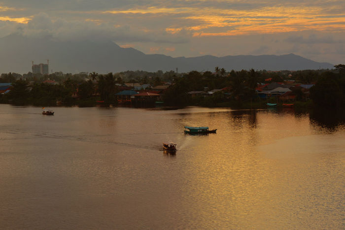 410 Wallpaper Senja Romantis HD
