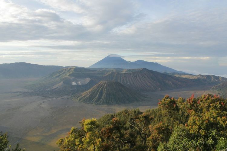 Scenic view of mount bromo against cloudy sky