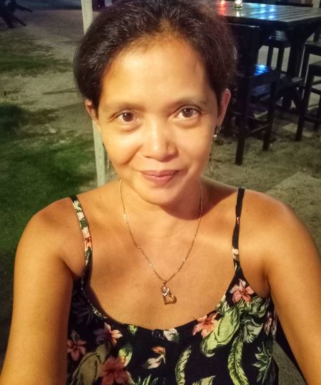 Portrait of a smiling young woman