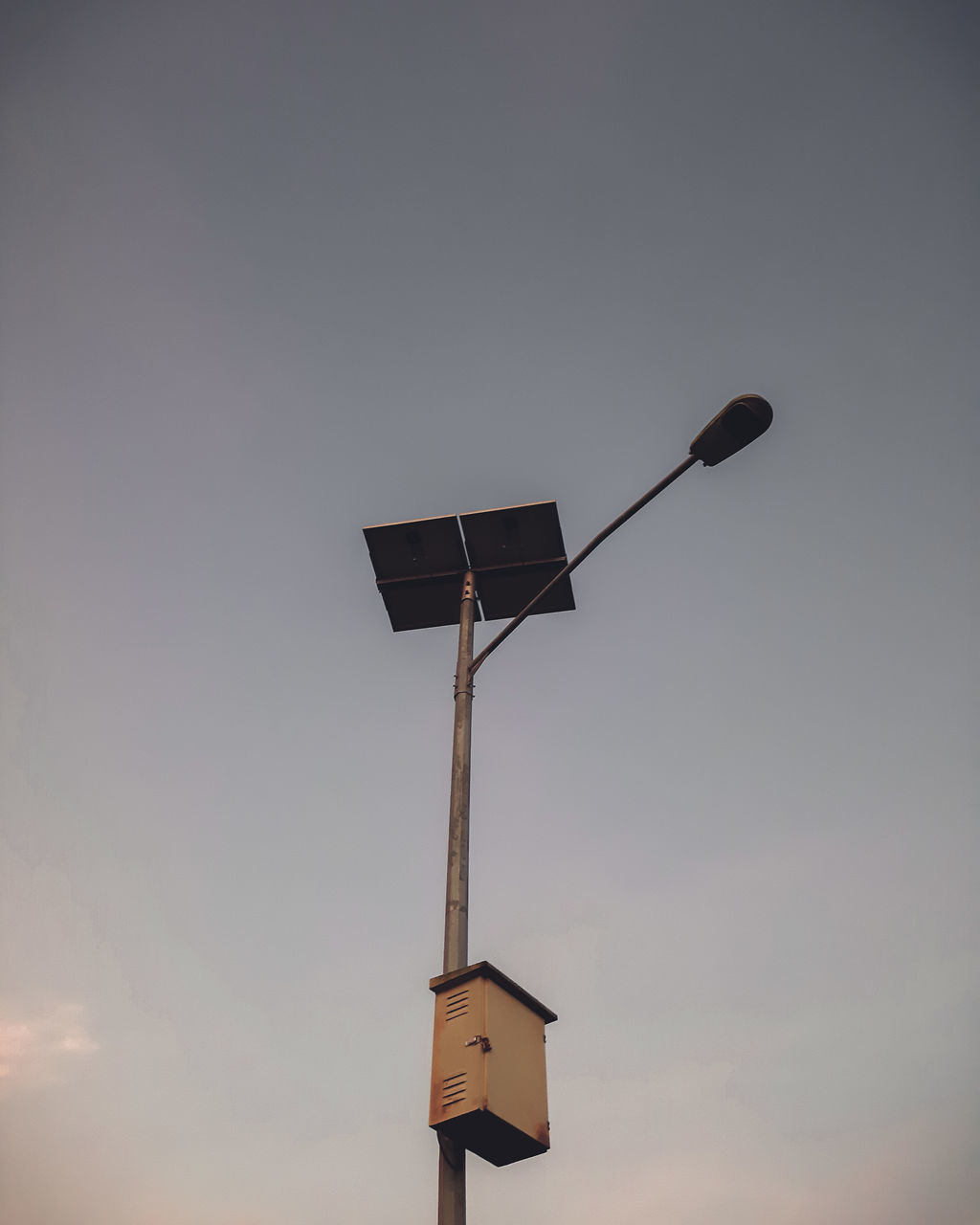 LOW ANGLE VIEW OF STREET LIGHT