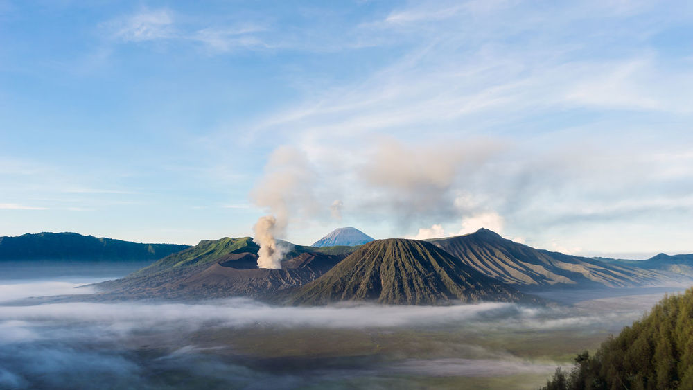 Unduh 760 Koleksi Gambar Gunung Bromo Hd Terbaru Gratis
