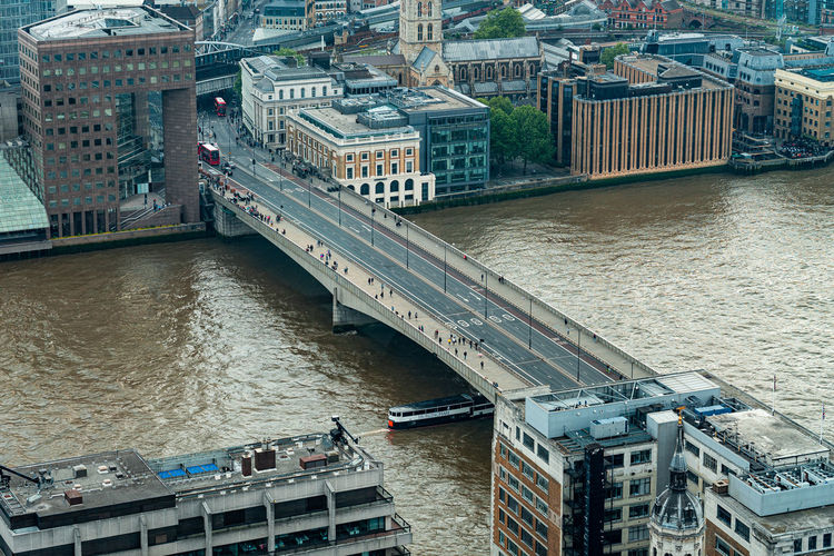 The terrorists targeted the area between london bridge and shard in 2017