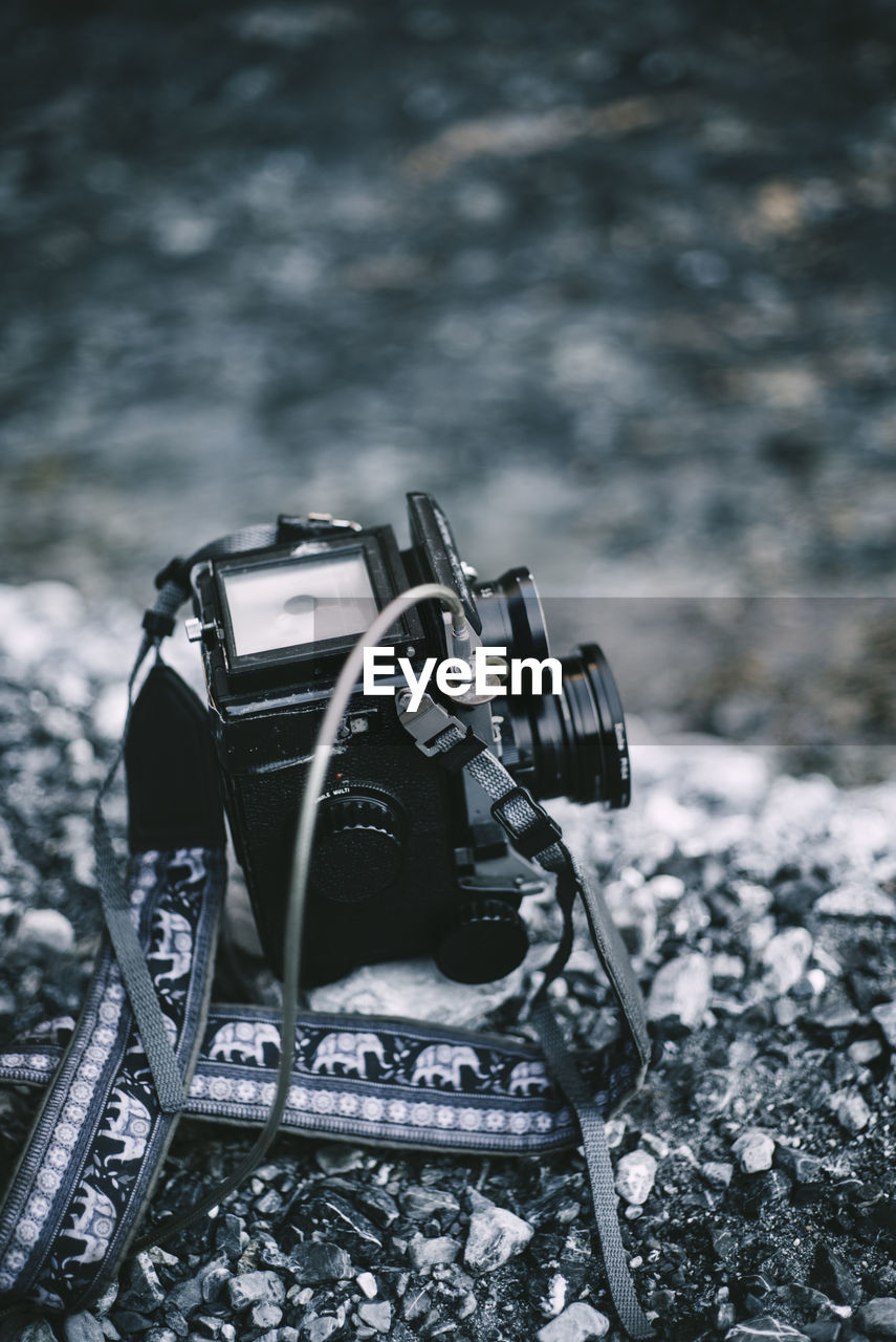 Medium format camera 