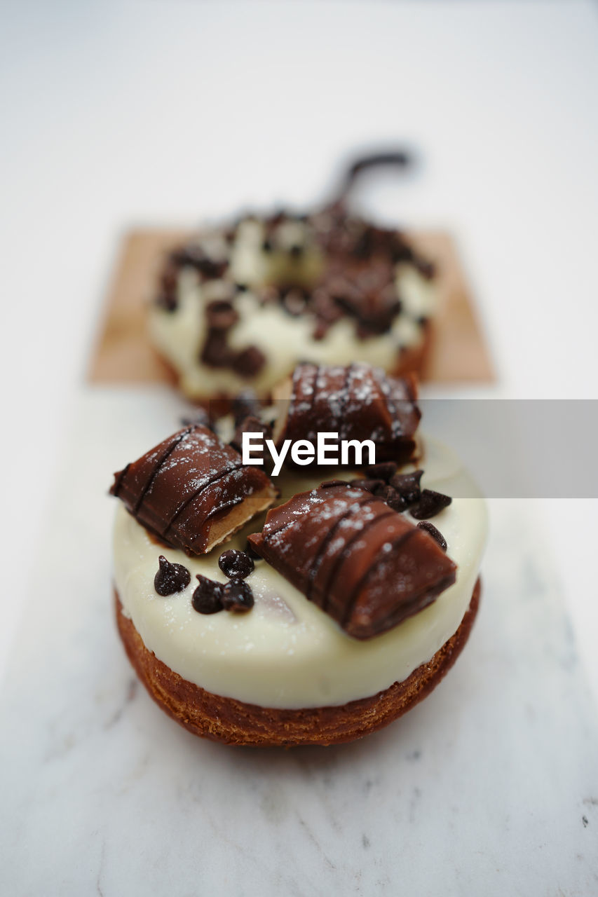 CLOSE-UP OF DESSERT ON TABLE