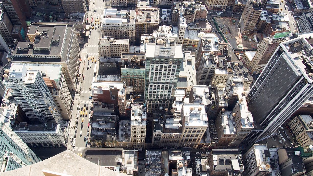 Aerial view of city | ID: 82815603