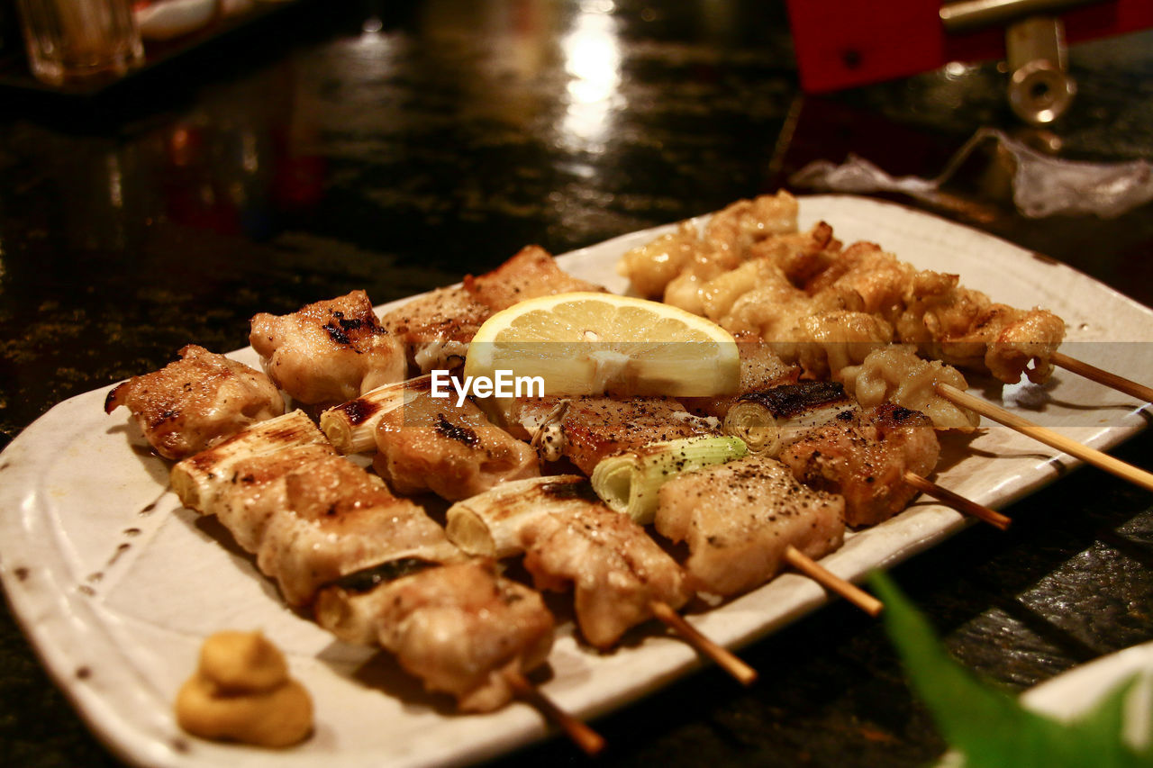 Close-up of yakitori in plate in izakaya 