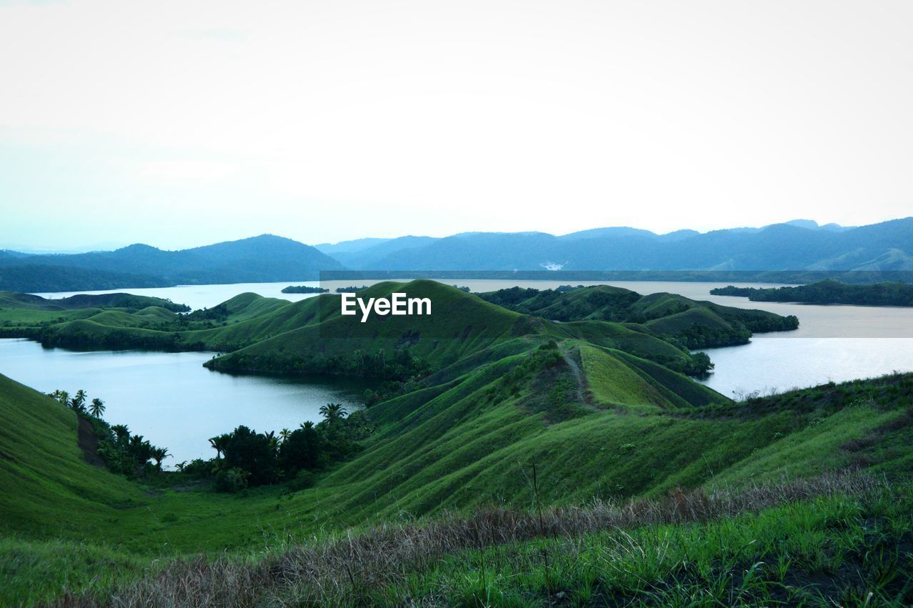 Landscape view | ID: 143528194