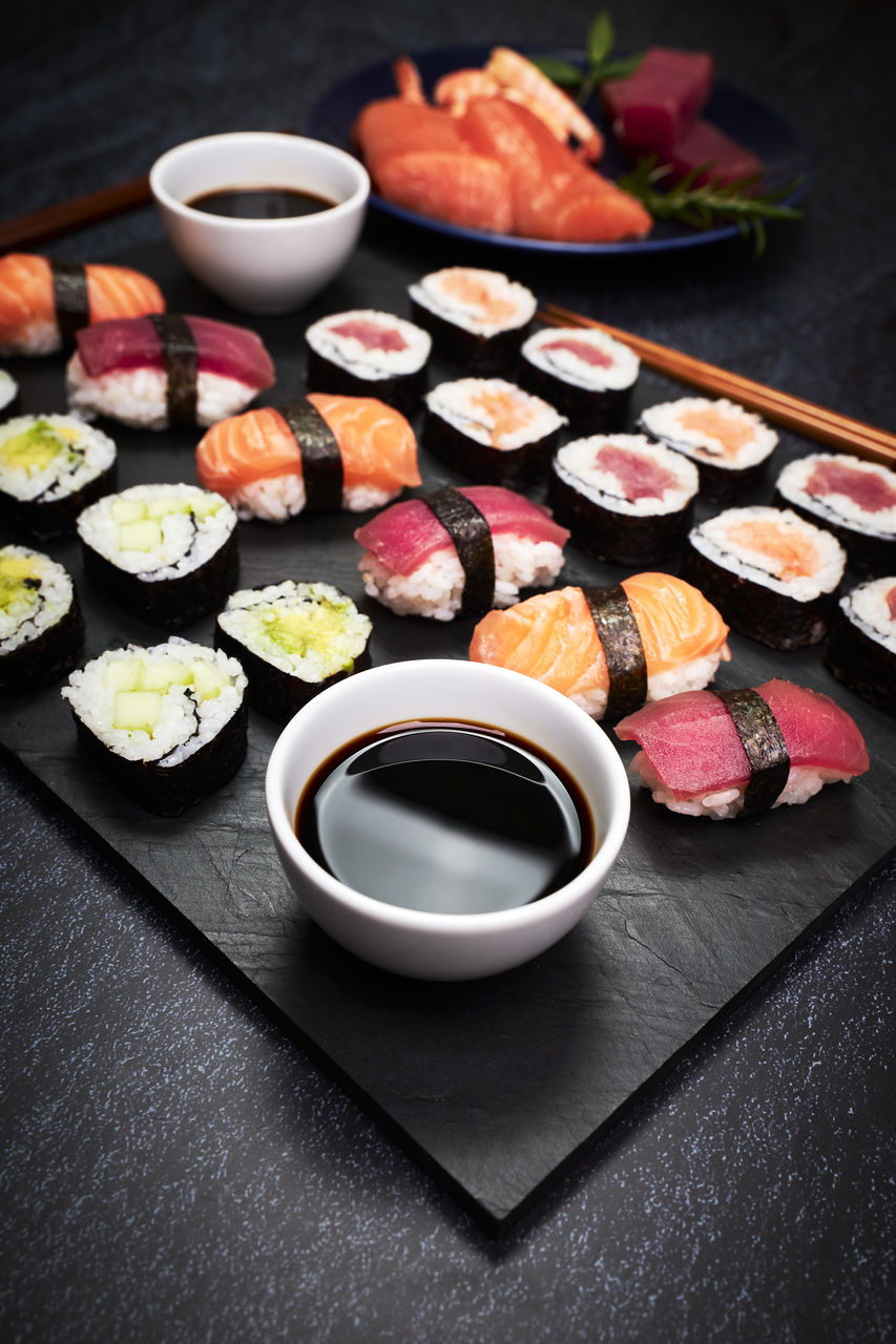 SUSHI IN PLATE ON TABLE