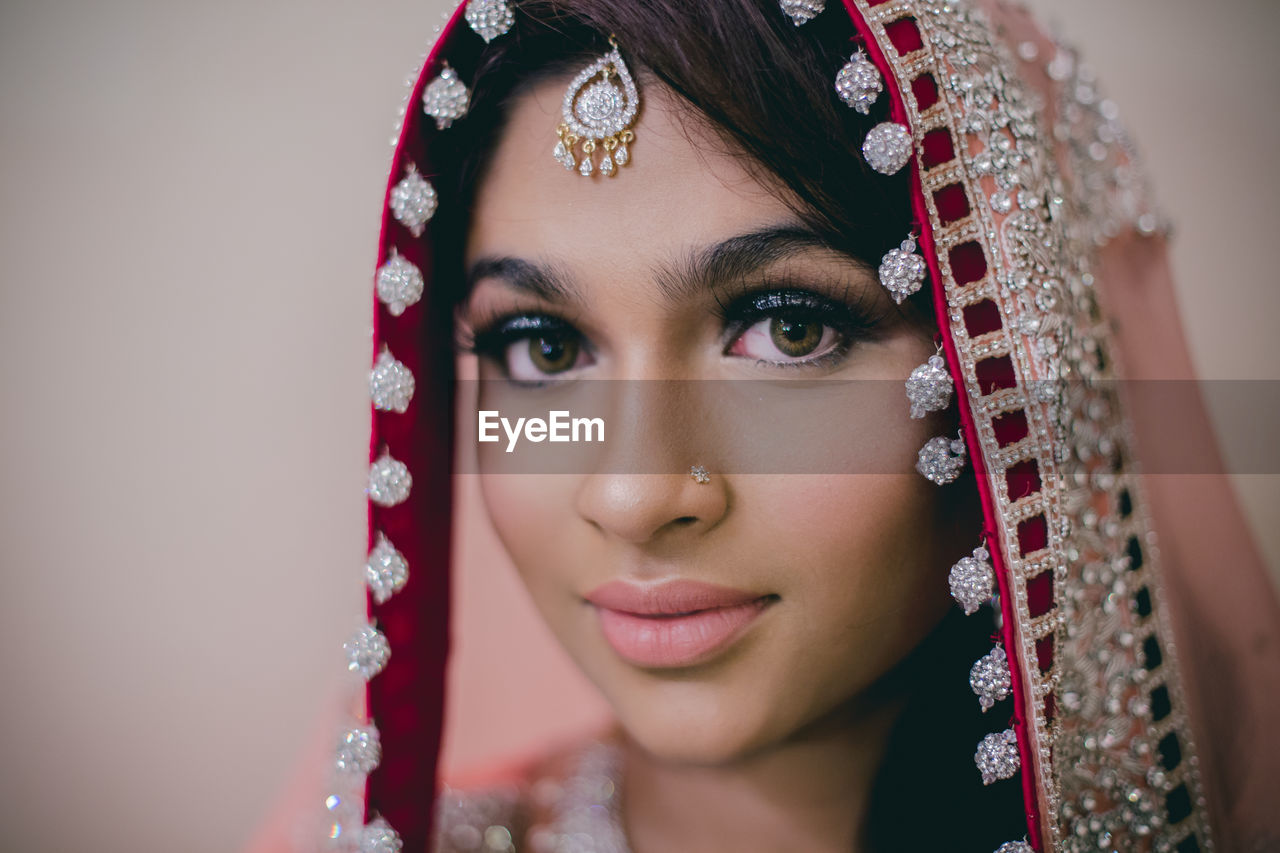 Portrait of beautiful young woman wearing sari