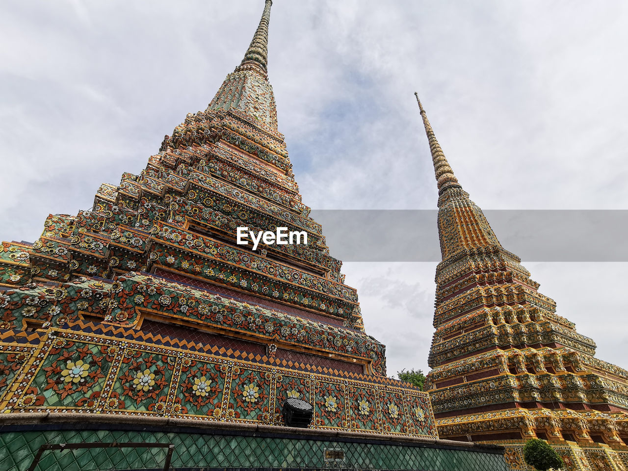 LOW ANGLE VIEW OF TEMPLE BUILDING