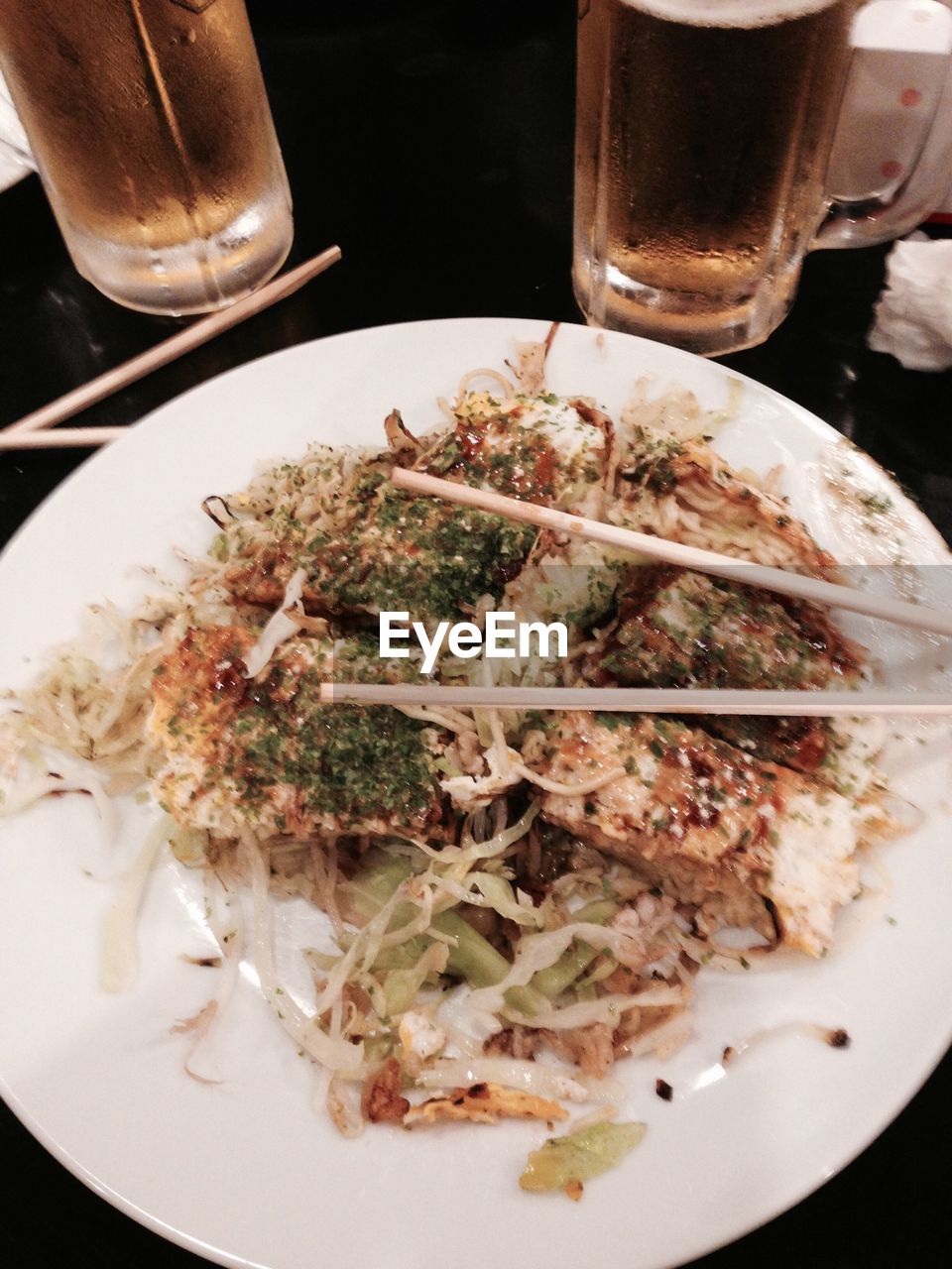 CLOSE-UP OF SERVED FOOD IN PLATE