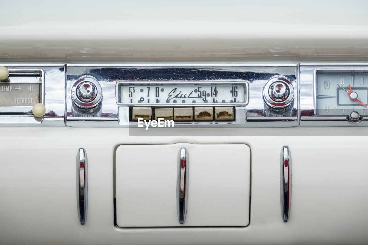 Car radio in an old ford edsel
