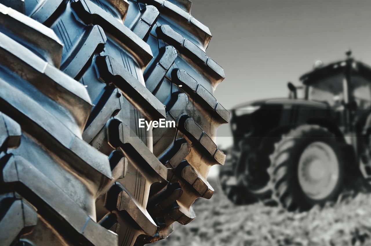 Tractor tyres 