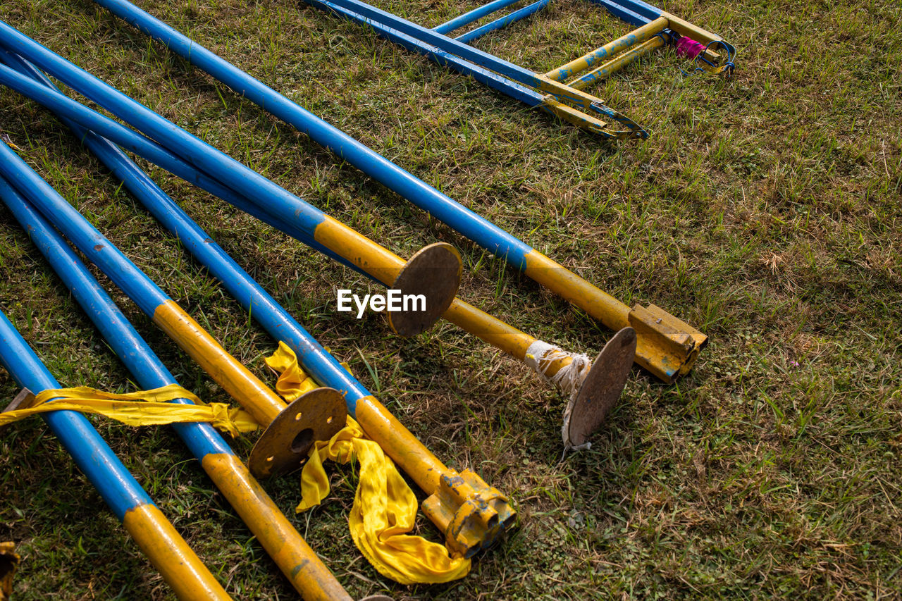 HIGH ANGLE VIEW OF PLAYGROUND EQUIPMENT ON FIELD