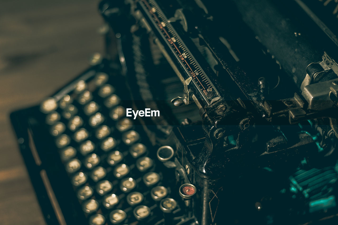 Close-up of typewriter 