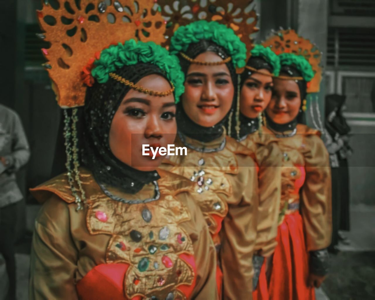 Traditional woman's makeup