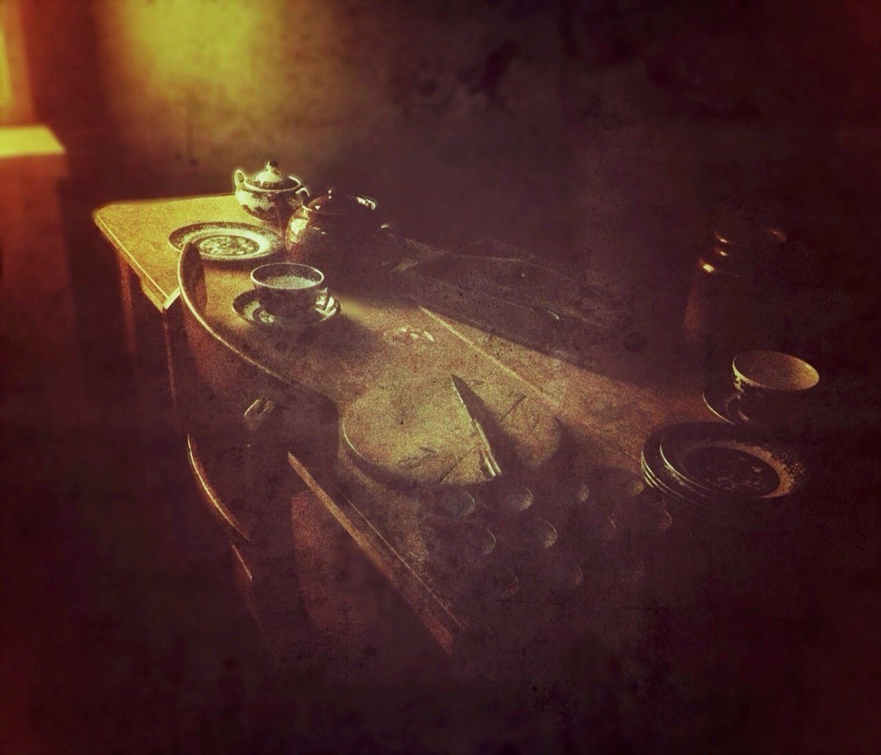 no people, indoors, table, close-up, key, day