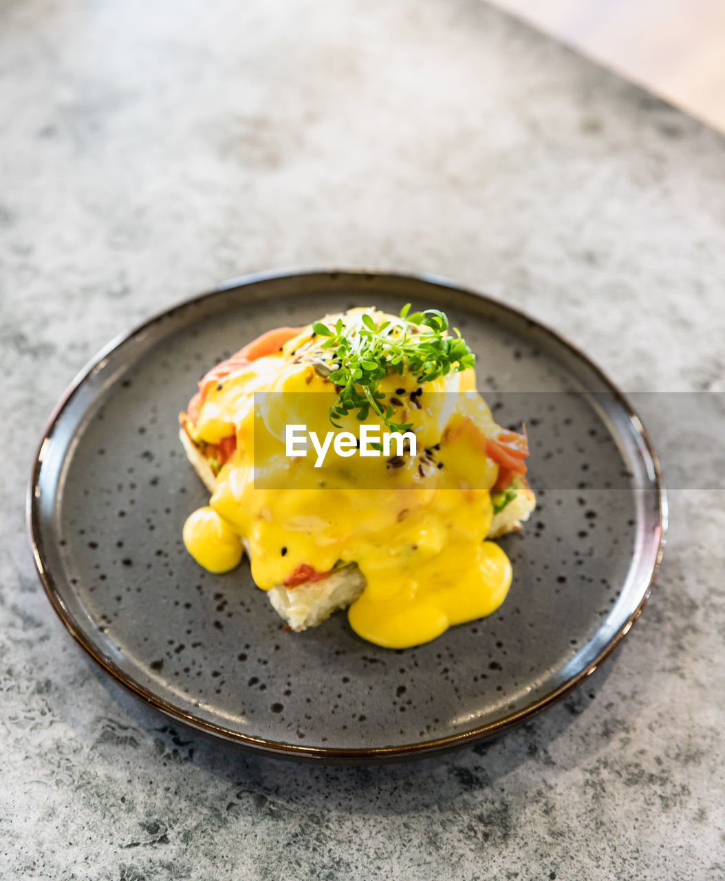 food and drink, food, healthy eating, egg, dish, wellbeing, freshness, egg yolk, meal, plate, yellow, produce, no people, indoors, fried, fried egg, studio shot, breakfast, vegetable, close-up, high angle view, kitchen utensil