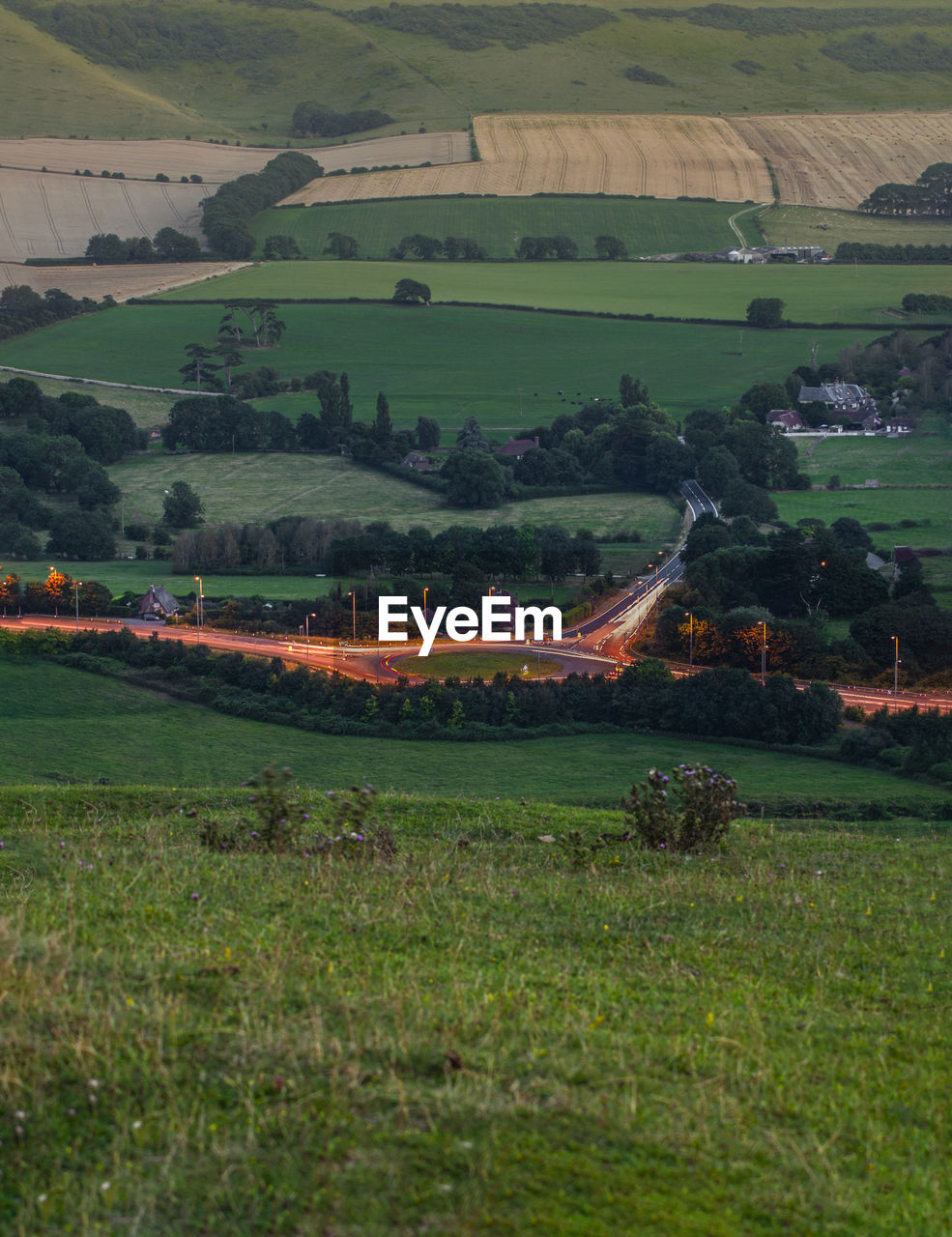 SCENIC VIEW OF FARM AGAINST SKY