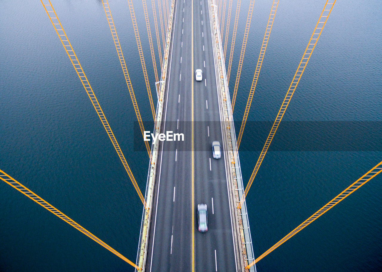 Close-up view of bridge 