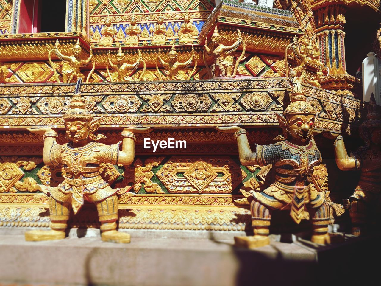 STATUES IN TEMPLE BUILDING