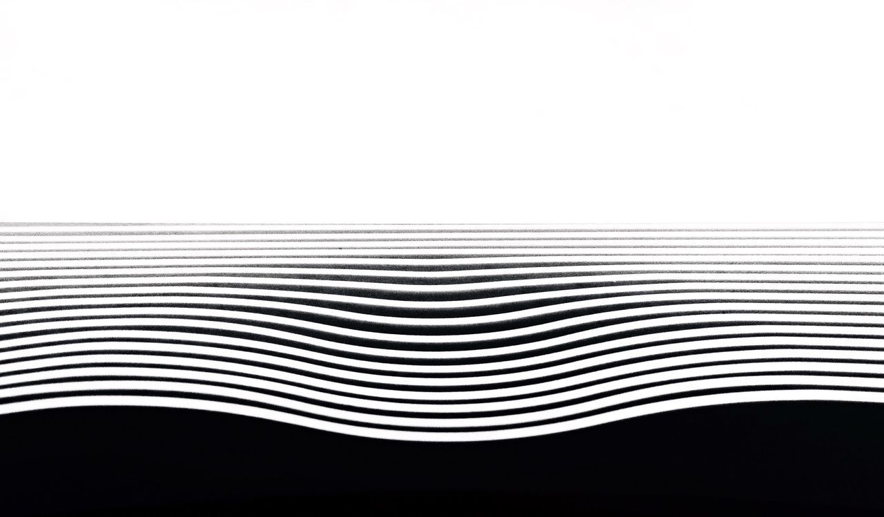 Lines against white background | ID: 100190589