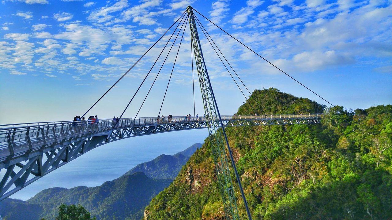  Langkawi sky bridge  against sky  ID 79009854