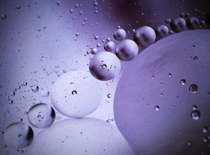 Close-up of water bubbles